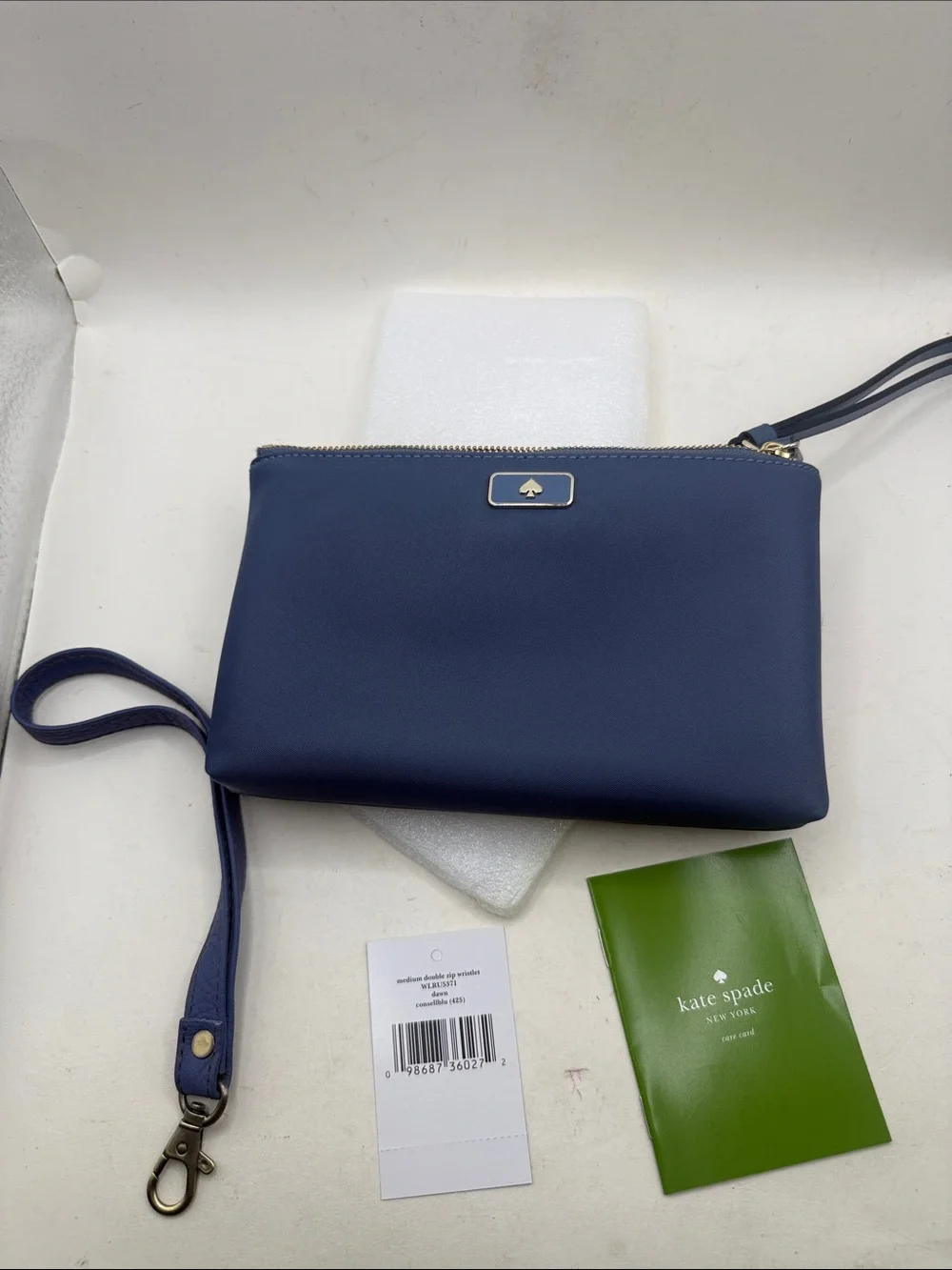 Kate Spade Medium Double Zip Wristlet Wallet Blue ID Card Holder